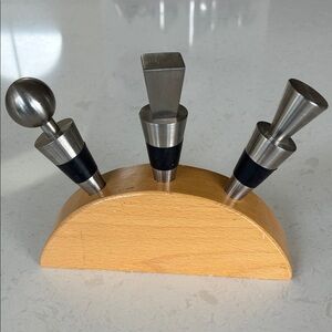 Stainless Steel Wine Stopper Set with Wooden Base